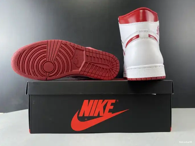 Reps TBkick 555088-103 Retro (2017) Air Jordan Red 1 Metallic 0524
